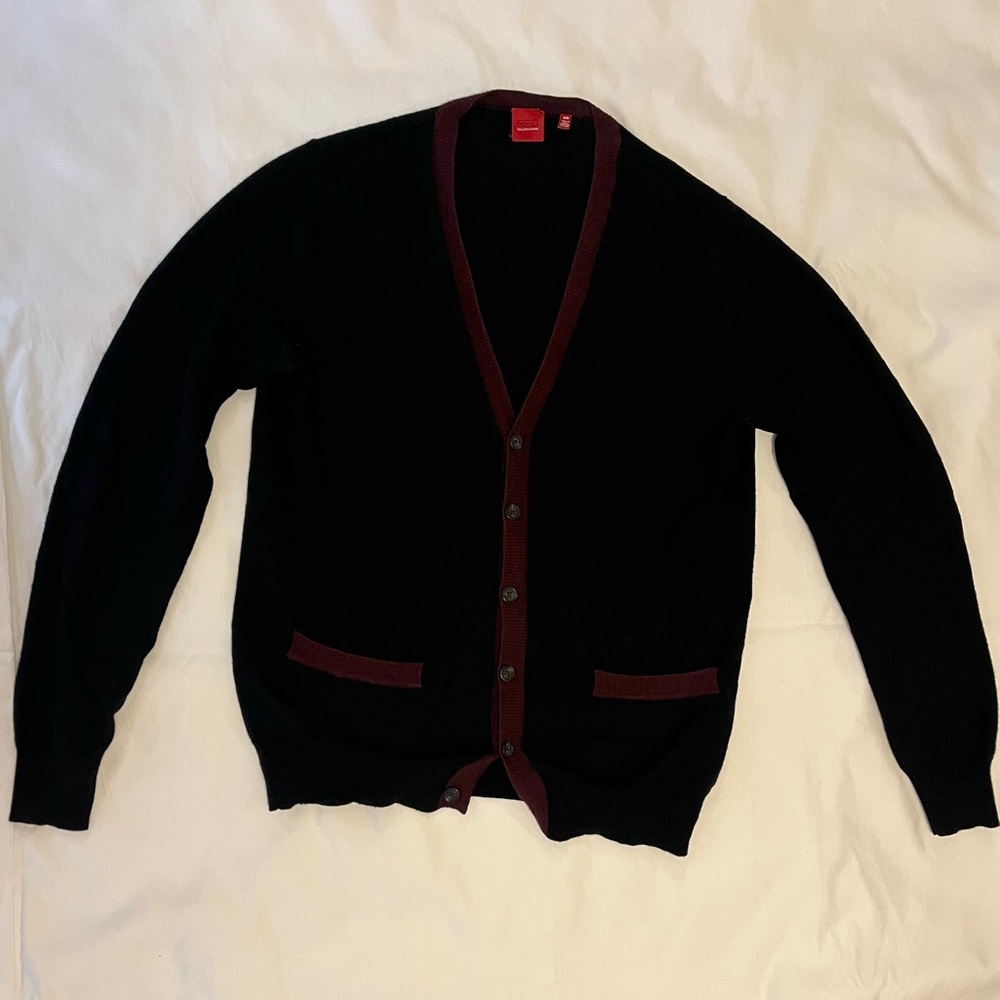Saks Fifth Avenue “Red” men’s cardigan, M.
